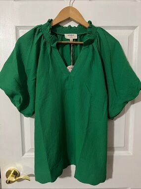 NWT Green Textured Umgee Blouse Top Shirt Large
